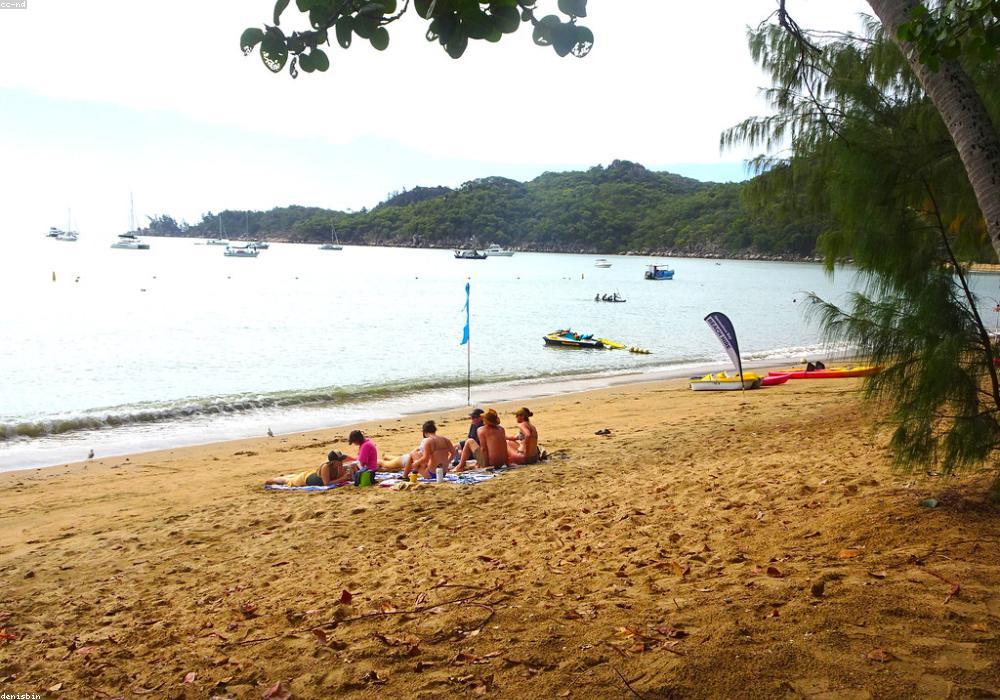 Suluban (Blue Point) Beach